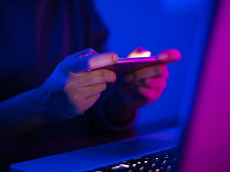 The Rise of Mobile Gaming in the UK: How It’s Affecting Traditional Gaming