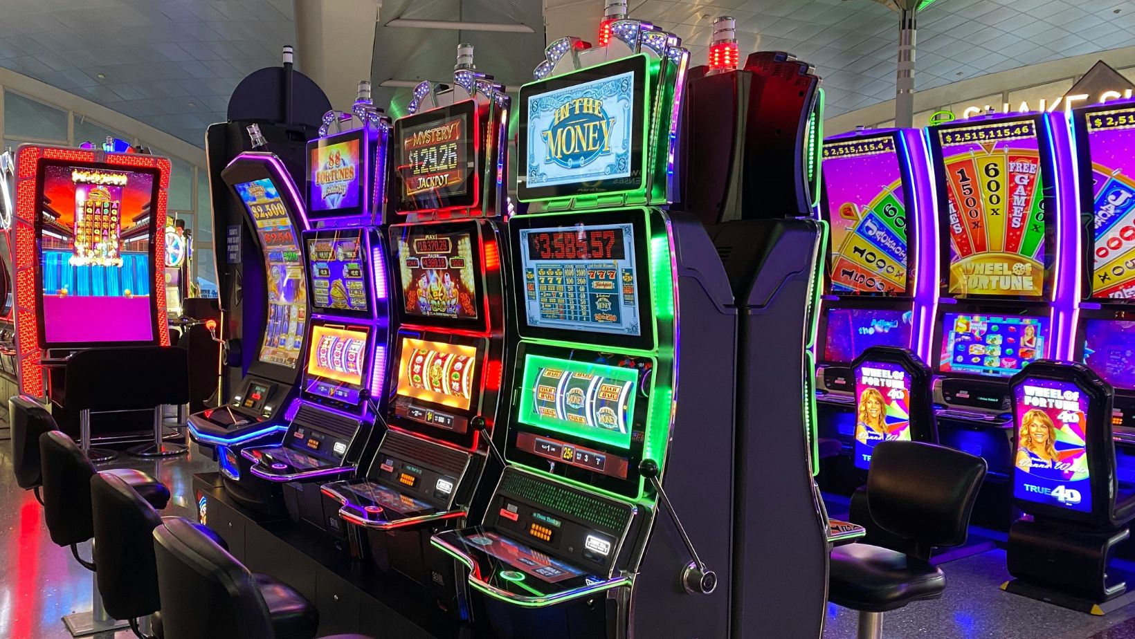 Evolution of Games: Gave Dev, Plots, and New Slot Machine Features