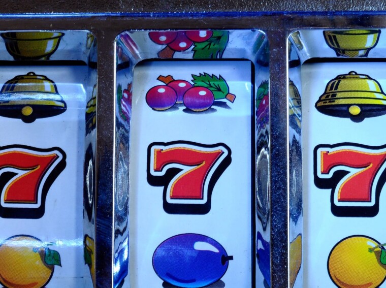 10 Slot Machines with the Payouts