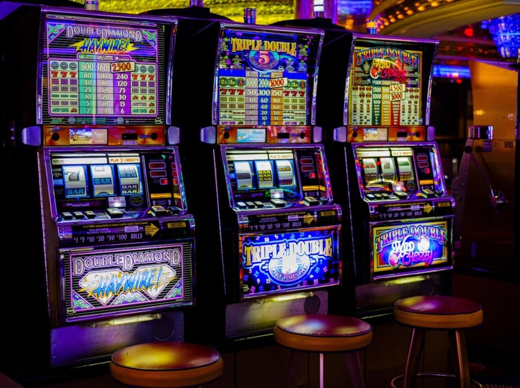 Why Table Game Players and Slot Players Read “Fairness” in Completely Different Ways