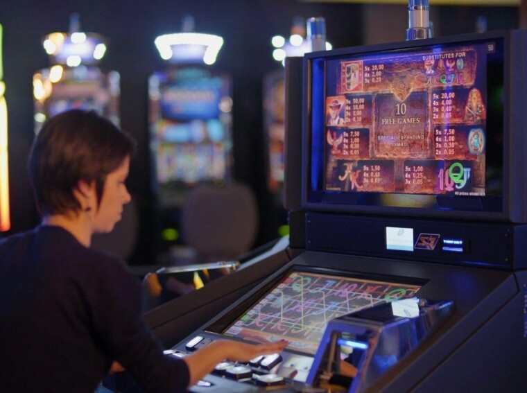 The Popularity of Bright and Engaging Slot Style Games